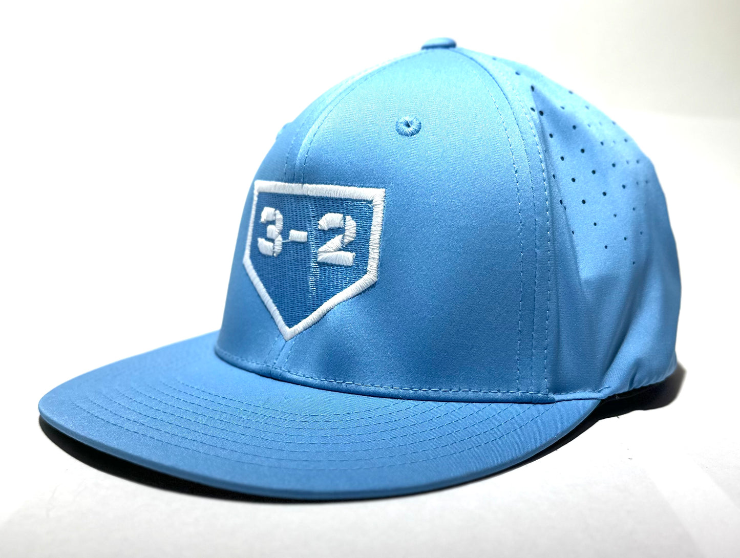 3-2 PTS30 - White Logo